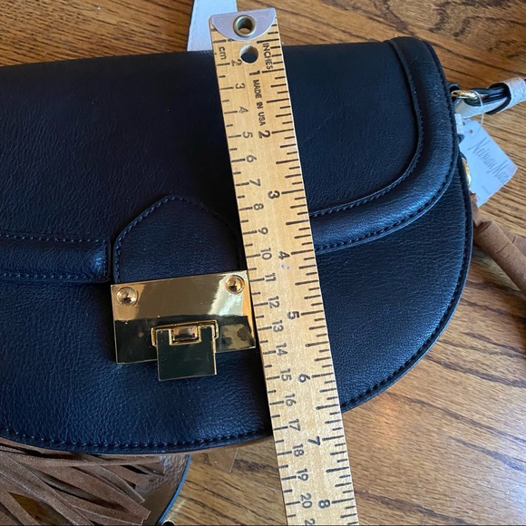 Unique tri-colored Neiman Marcus shoulder bag - black, brown, and cream leather - Picture 13 of 16